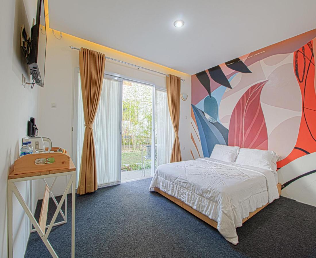 D'Journey Hotel Lembang Buitenkant foto