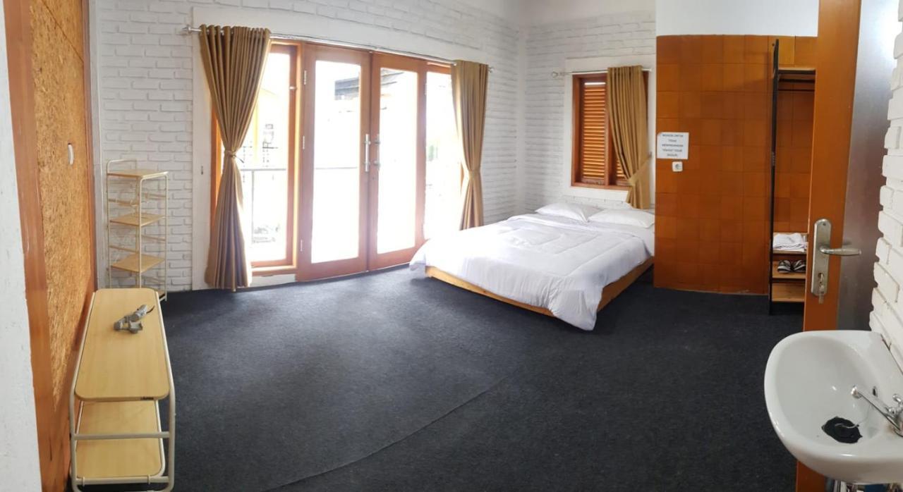 D'Journey Hotel Lembang Buitenkant foto